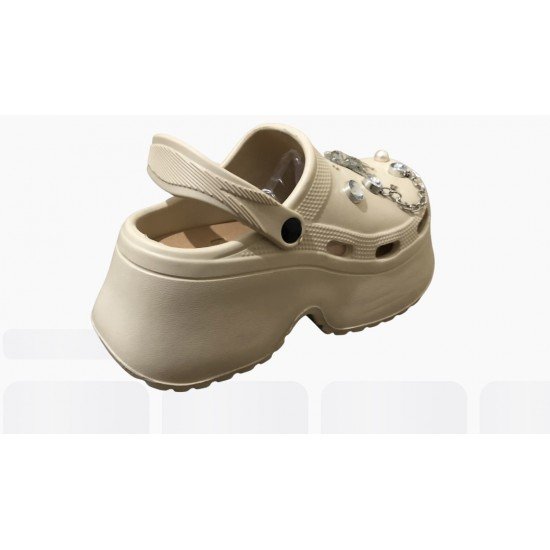 παντούφλες Crocs με διακοσμητικά απο Strass & πέτρες παντούφλες Crocs με διακοσμητικά απο Strass & πέτρες