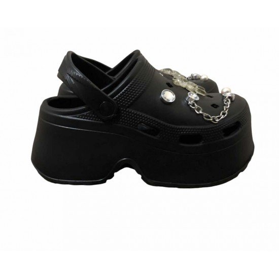 παντούφλες Crocs με διακοσμητικά απο Strass & πέτρες παντούφλες Crocs με διακοσμητικά απο Strass & πέτρες